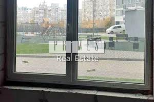 комерційна за адресою Ревуцького вул., 40-В