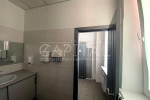 комерційна за адресою Варязький пров., 4-В