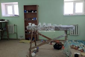 комерційна за адресою Олександра Шпейєра вул., 4