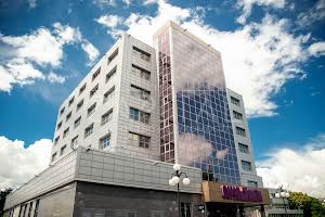 комерційна за адресою Куренівський пров., 12