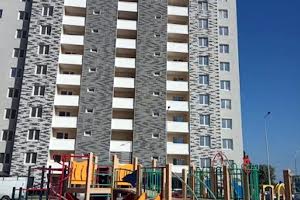 комерційна за адресою Ревуцького вул., 54-А