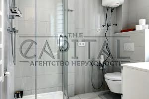 будинок за адресою Жуляни