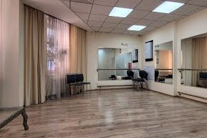 комерційна за адресою Лесі Українки бульв., 7-Б