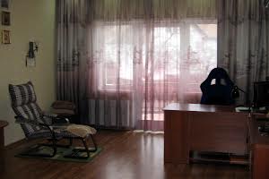 будинок за адресою Кринична вул., 12
