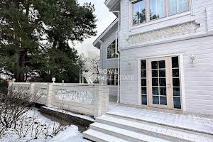 будинок за адресою Столичне шосе