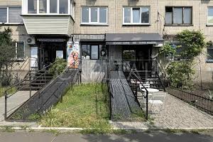 коммерческая по адресу Уинстона Черчилля ул. (Красноткацкая), 25