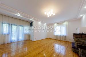 коммерческая по адресу Яготинская ул., 5
