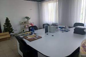 коммерческая по адресу Центральная ул., 33