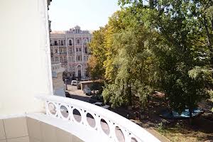 коммерческая по адресу Лютеранская ул., 3