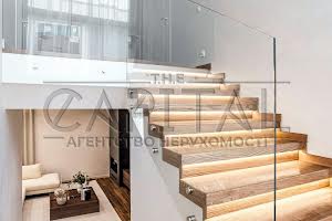 будинок за адресою Квітнева вул., 1