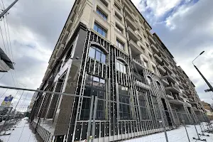 комерційна за адресою Щекавицька вул., 46