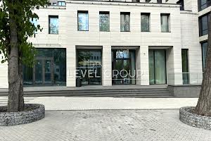 комерційна за адресою Берестейський просп. (Перемоги), 42а
