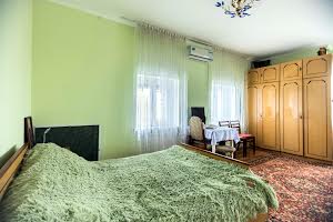 будинок за адресою Героїв Дніпра вул.