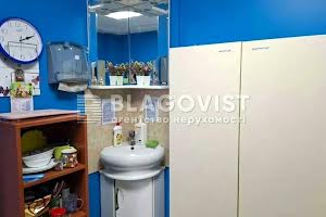 комерційна за адресою Білоруська, 15а