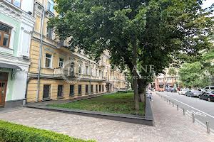 коммерческая по адресу Богдана Хмельницкого ул., 29