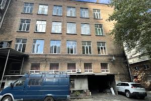 коммерческая по адресу Глубочицкая ул., 2