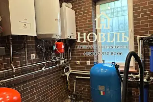 будинок за адресою с. Петропавлівська борщагівка, Затишна вул.