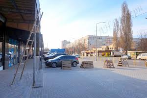 комерційна за адресою Харків, вул.Соборності України, 238