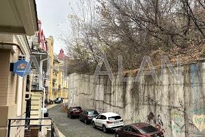 коммерческая по адресу Кожемяцкая ул., 12-В