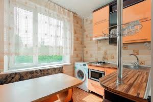 квартира за адресою Познанська вул., 8Б