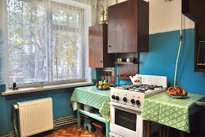 квартира по адресу Нины Сосниной ул., 15
