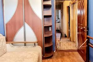 квартира за адресою Нескорених вул., 33е