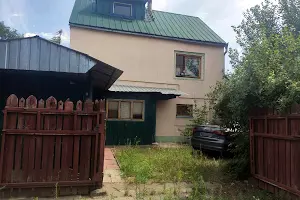 будинок за адресою Садова