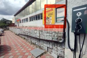 коммерческая по адресу Березняковская ул., 28