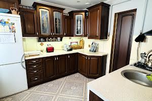 квартира за адресою Жасминова вул., 5б