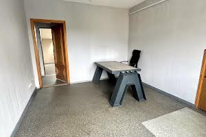 комерційна за адресою Автопаркова вул., 7