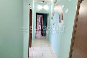 коммерческая по адресу Владимира Ивасюка просп. (Героїв Сталінграду), 4