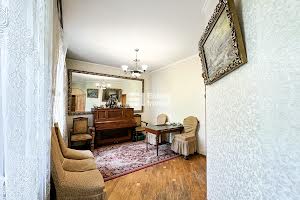 квартира за адресою Кравцова, 4