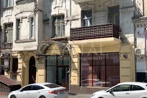 комерційна за адресою Дмитрівська вул., 37
