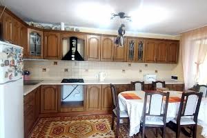 будинок за адресою Центральна, 11
