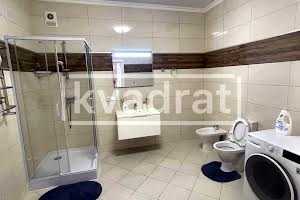 будинок за адресою смт. Козин, Лугова вул., 38