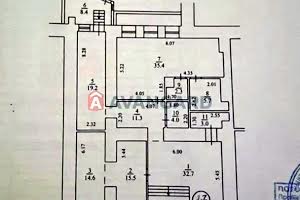 комерційна за адресою Костельна вул., 4