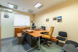 комерційна за адресою Байди-Вишневецького вул. (Осиповського), 9