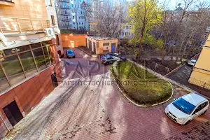 комерційна за адресою Гетьмана Павла Скоропадського вул. (Льва Толстого), 39