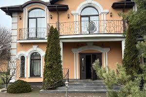 будинок за адресою Валова вул.