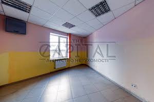 комерційна за адресою Польова вул., 33