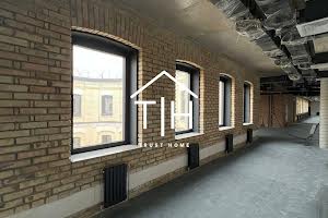 комерційна за адресою Прорізна вул., 8