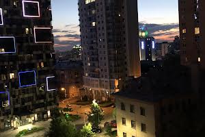коммерческая по адресу Василия Тютюнника ул. (Анрі Барбюса), 5-А