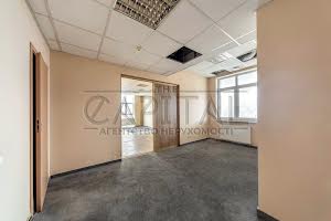 комерційна за адресою Звіринецька вул., 59