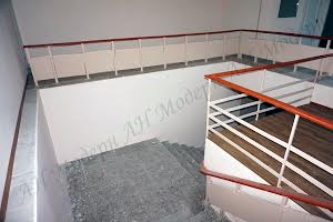 комерційна за адресою Валентинівська вул., 31