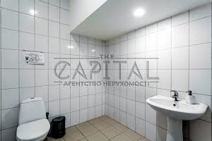 комерційна за адресою Антоновича вул. (Горького), 90-92