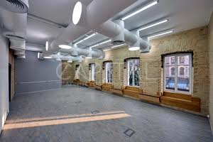 коммерческая по адресу Большая Васильковская ул. (Красноармейская), 27