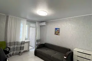 квартира за адресою Панаса Мирного вул., 6