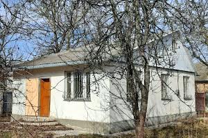 будинок за адресою Центральна