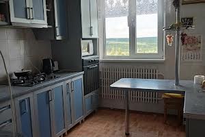 квартира за адресою смт. Солоницівка, Богдана Хмельницького вул., 18