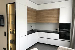 квартира за адресою Олександрівський просп. (Косіора), 122а